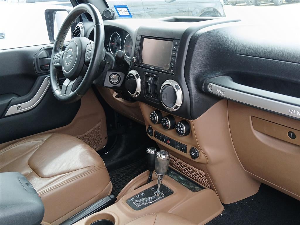 2013 Jeep Wrangler Unlimited Sahara