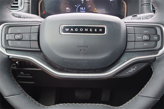 2023 Jeep Wagoneer Base