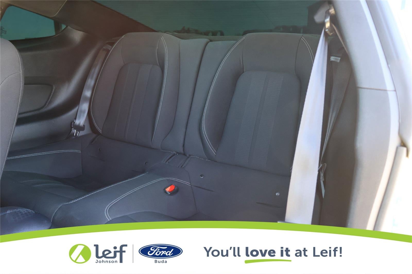 2021 Ford Mustang EcoBoost