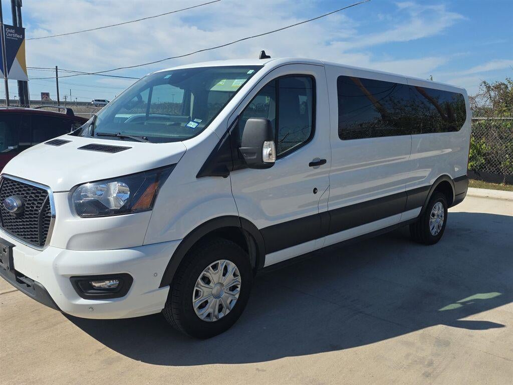 2023 Ford Transit 350 XLT