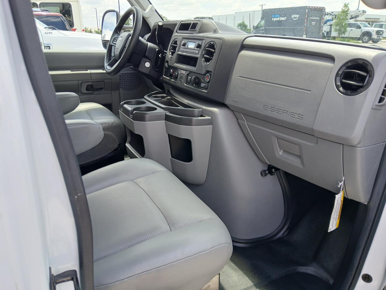 2023 Ford E-Series Cutaway CUTWY