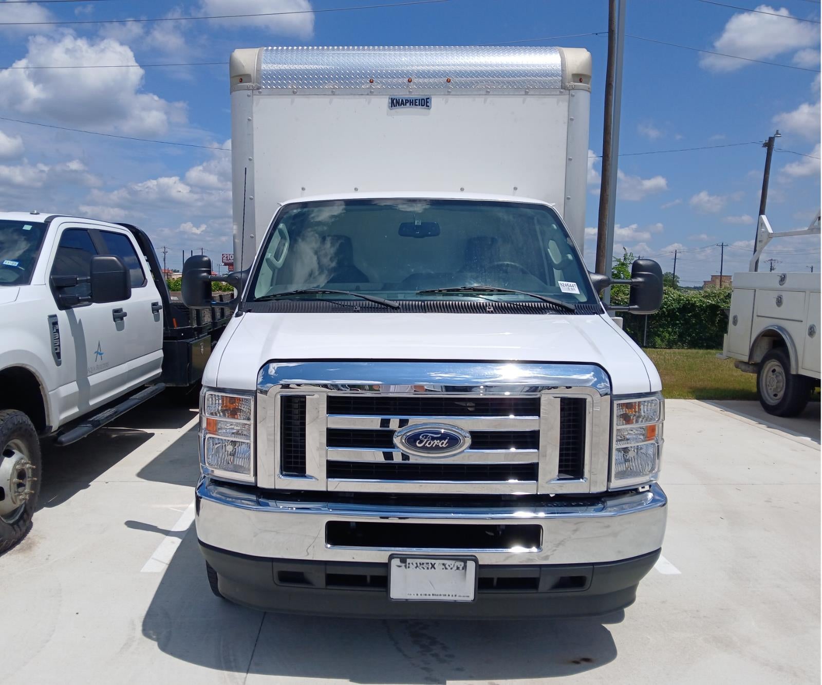 2023 Ford E-Series Cutaway CUTWY