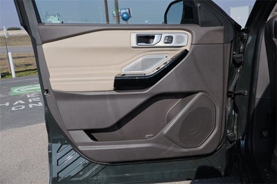 2022 Ford Explorer Platinum