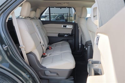 2022 Ford Explorer Platinum