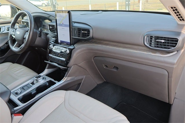 2022 Ford Explorer Platinum