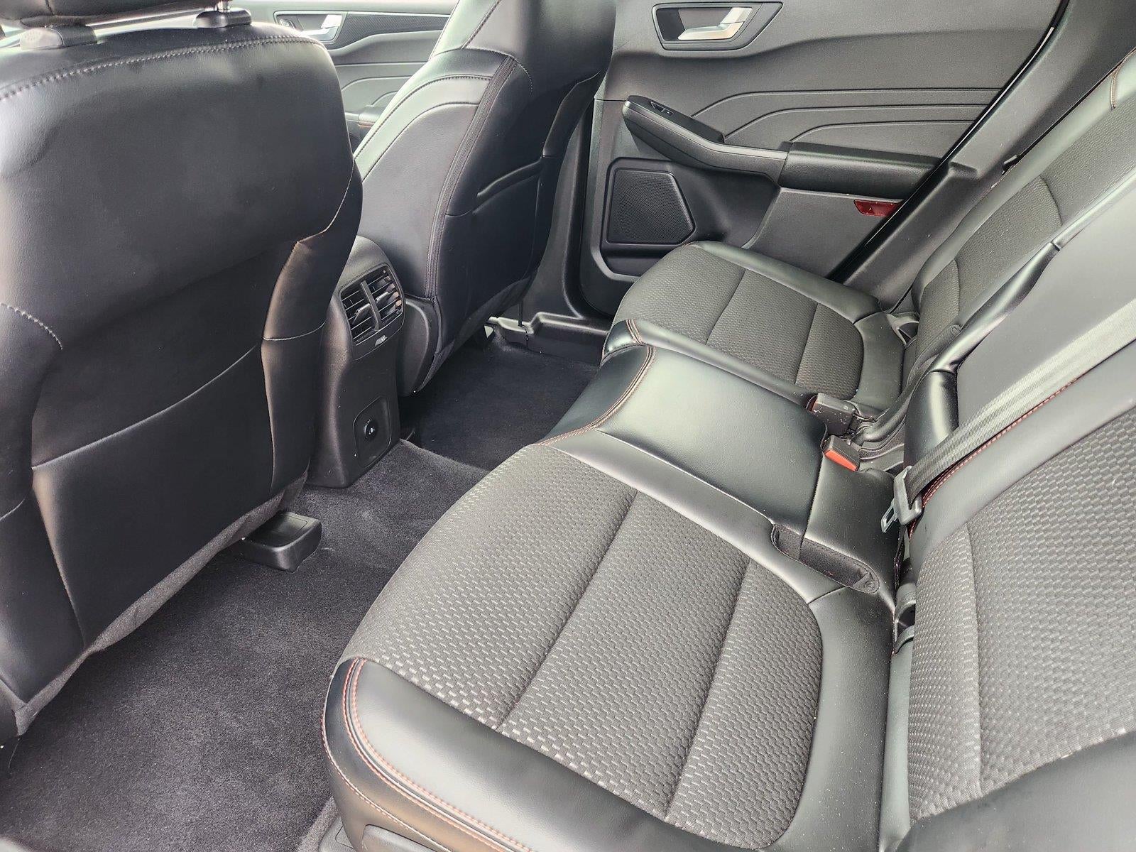 2023 Ford Escape Hybrid ST-Line