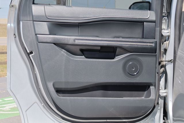 2022 Ford Expedition Max XLT