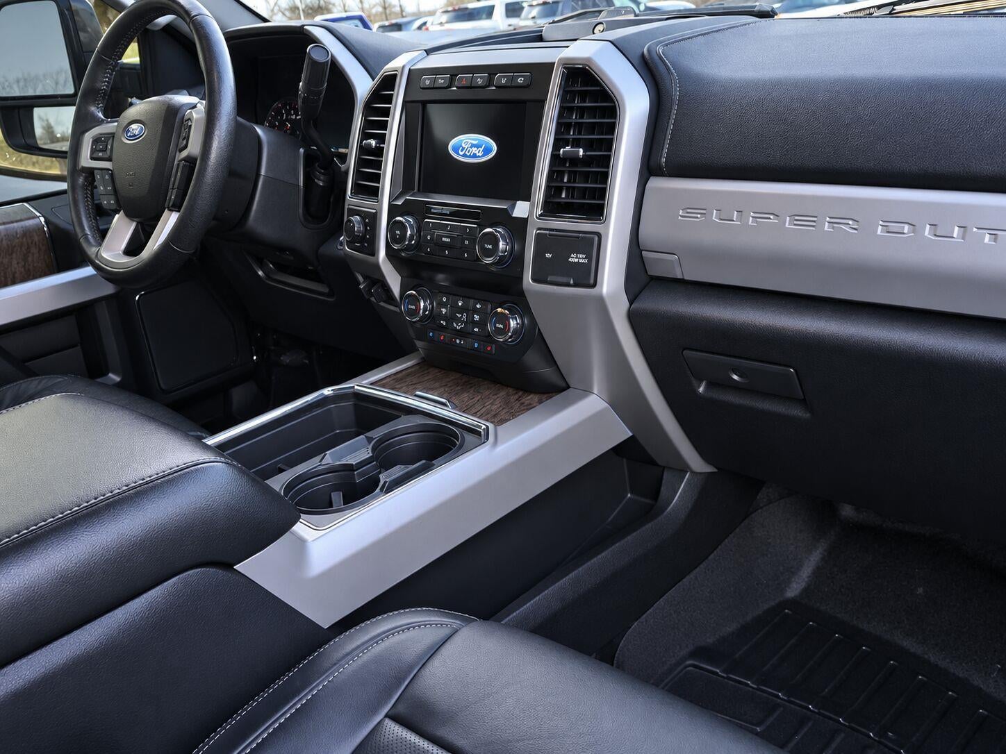 2019 Ford Super Duty F-250 Lariat
