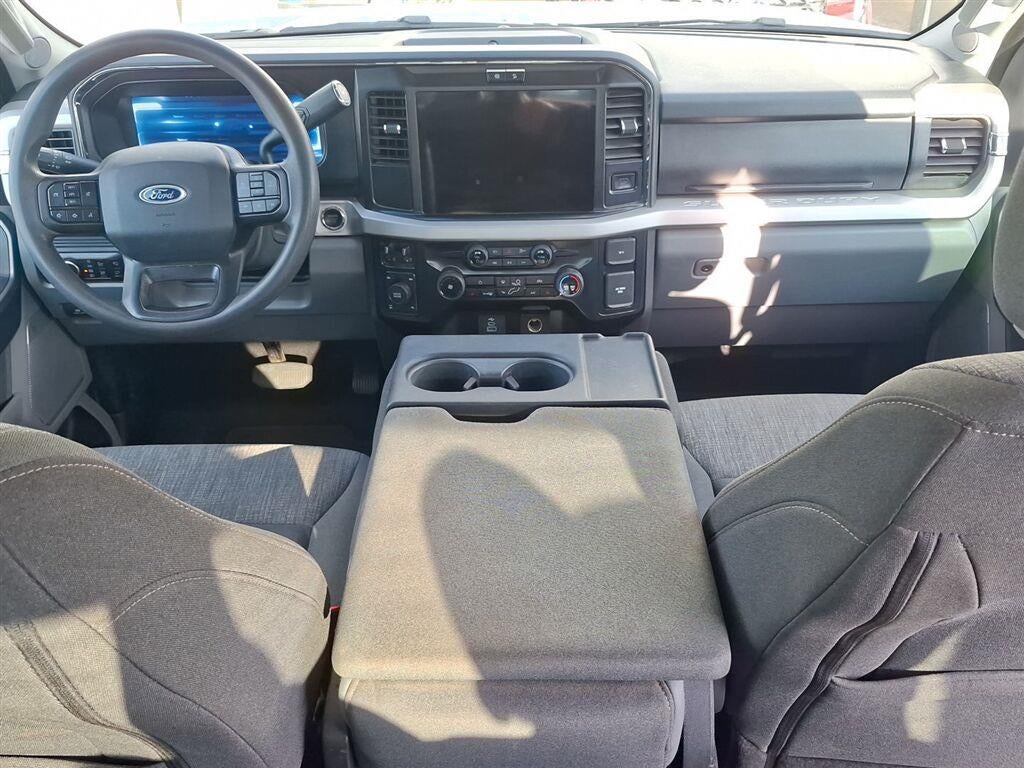 2025 Ford Super Duty F-250 XLT