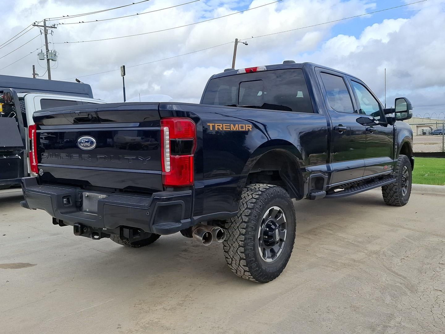2024 Ford Super Duty F-350 Lariat