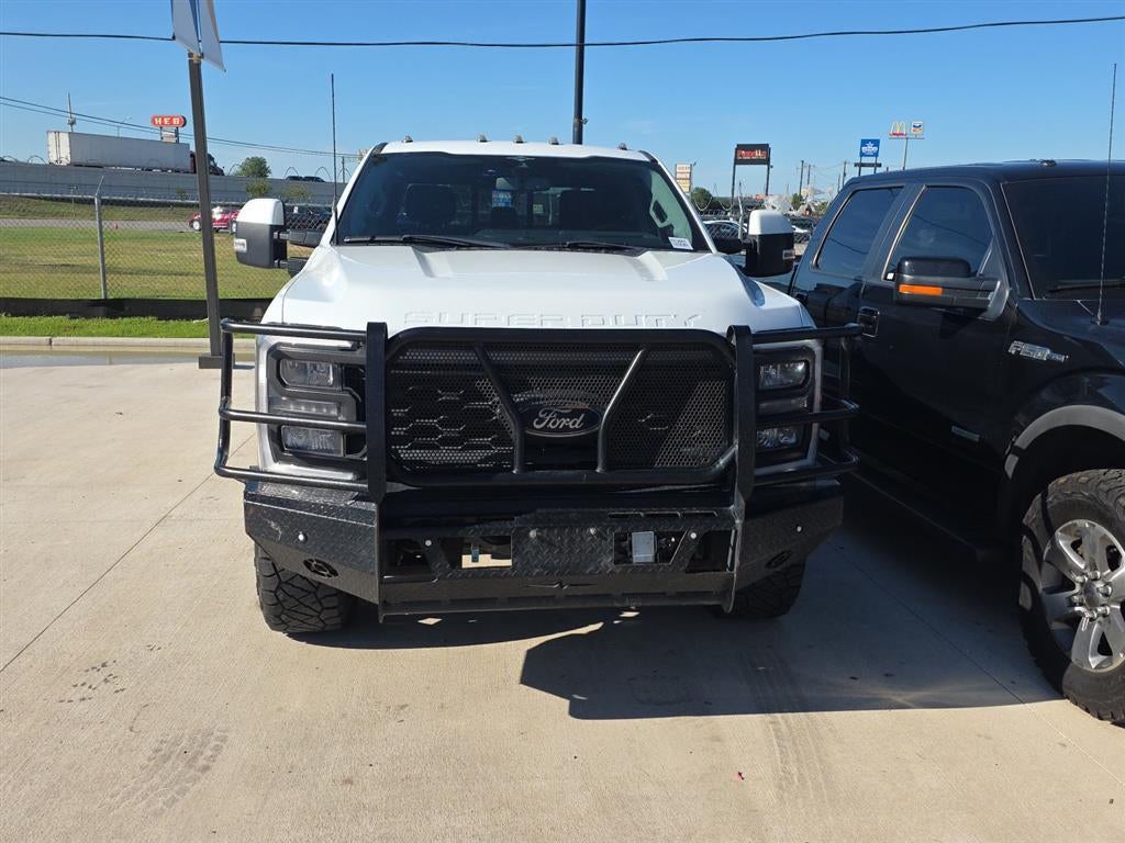 2023 Ford Super Duty F-350 LARIAT