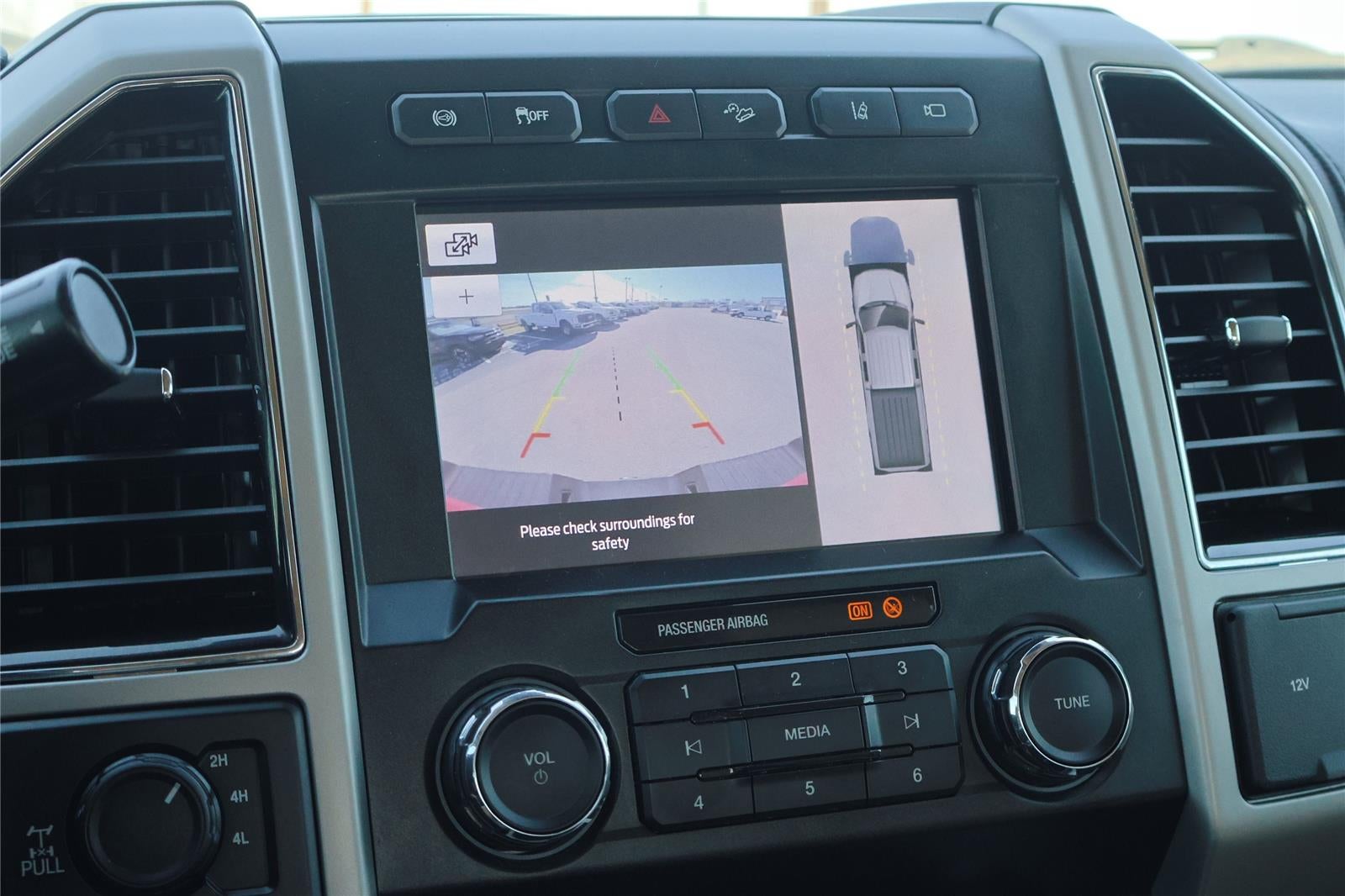 2020 Ford Super Duty F-350 Lariat