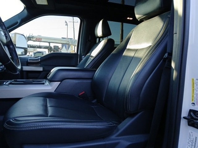 2022 Ford Super Duty F-350 Lariat