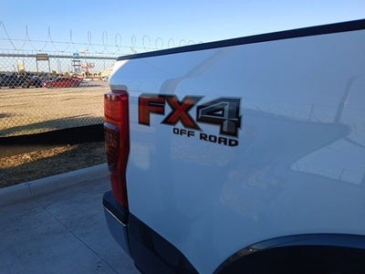 2022 Ford Super Duty F-350 Lariat