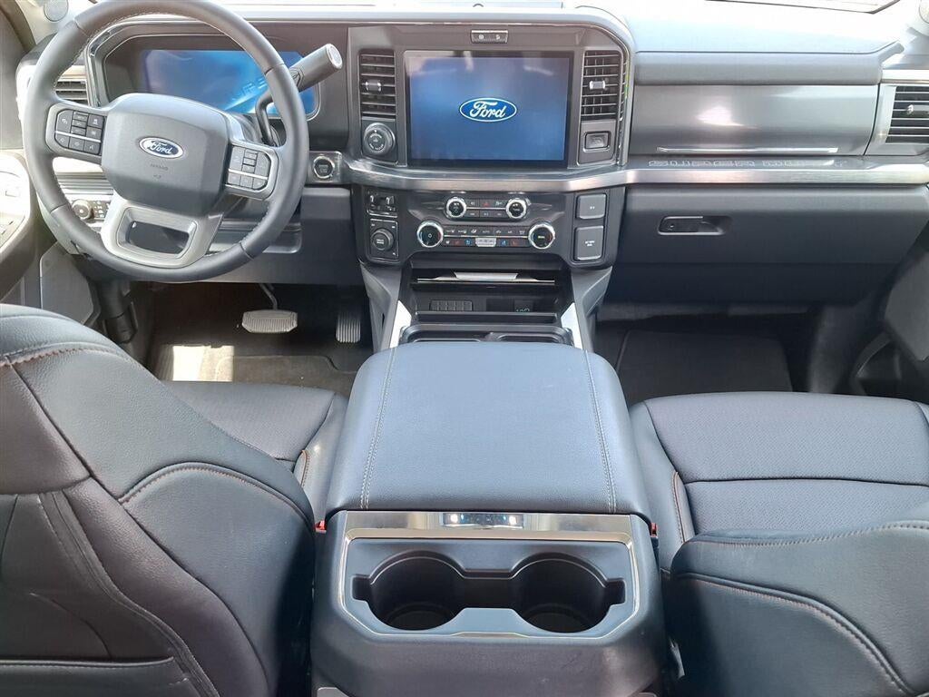 2025 Ford Super Duty F-350 Lariat