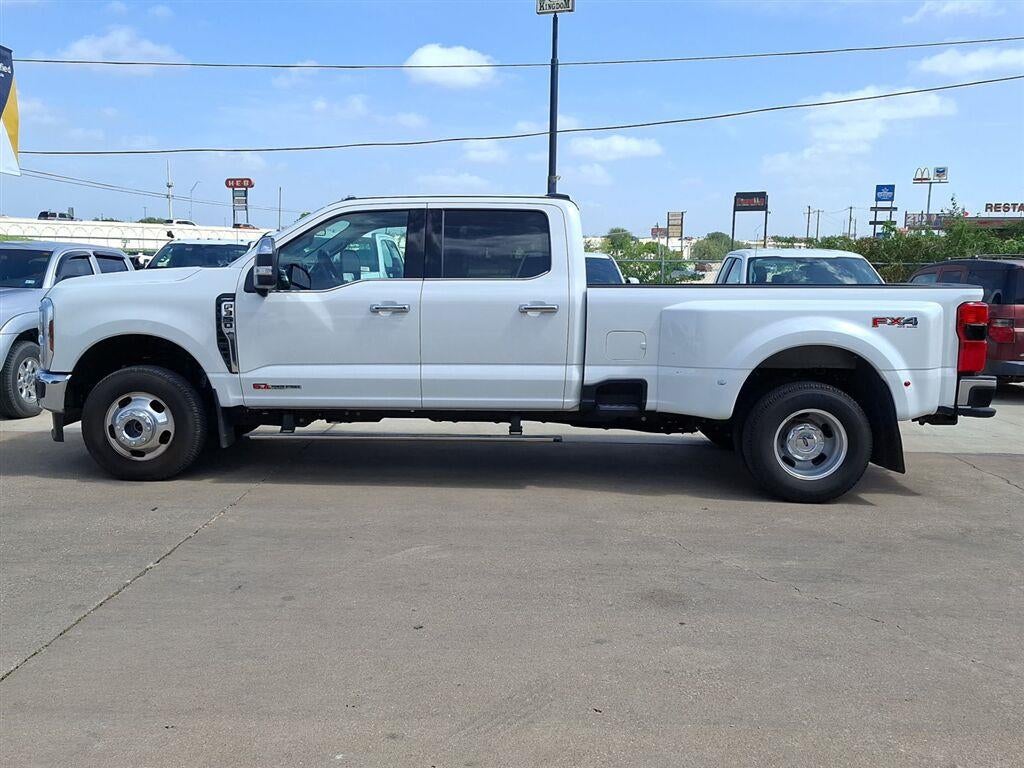 2025 Ford Super Duty F-350 Lariat