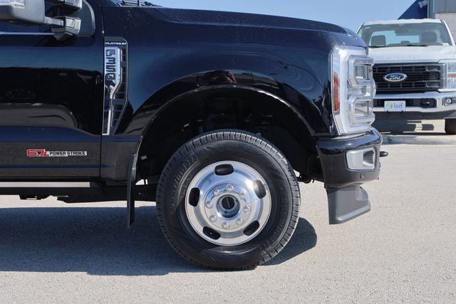 2025 Ford Super Duty F-350 Platinum DRW