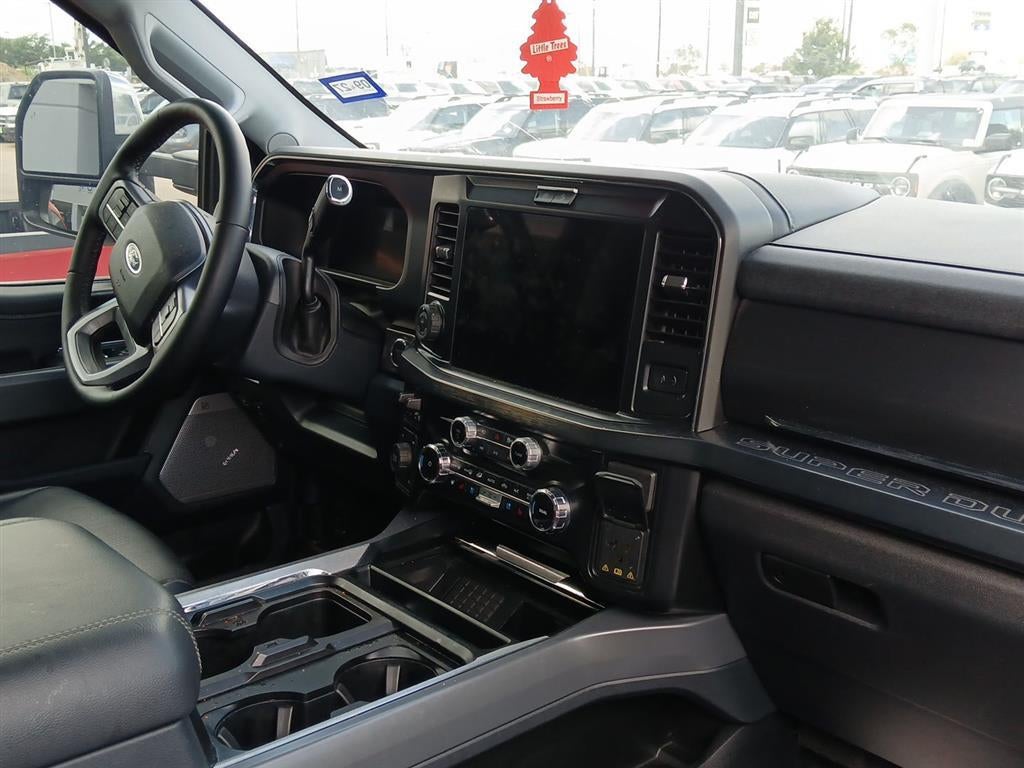 2025 Ford Super Duty F-350 Lariat