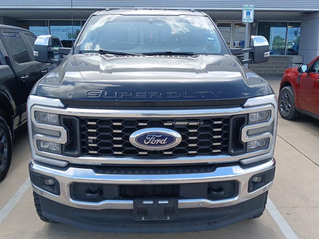 2025 Ford Super Duty F-350 Lariat