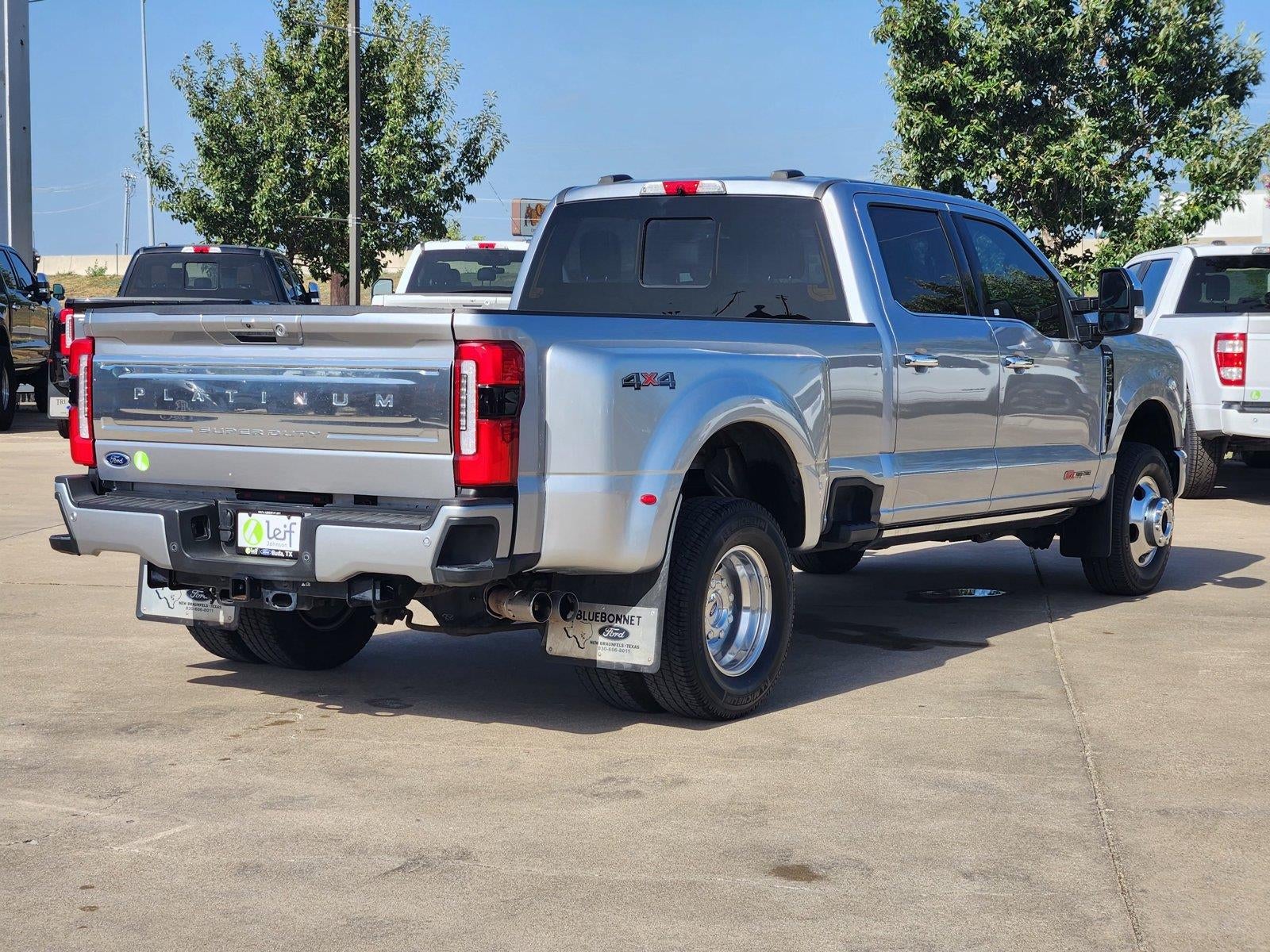 2024 Ford Super Duty F-350 Platinum