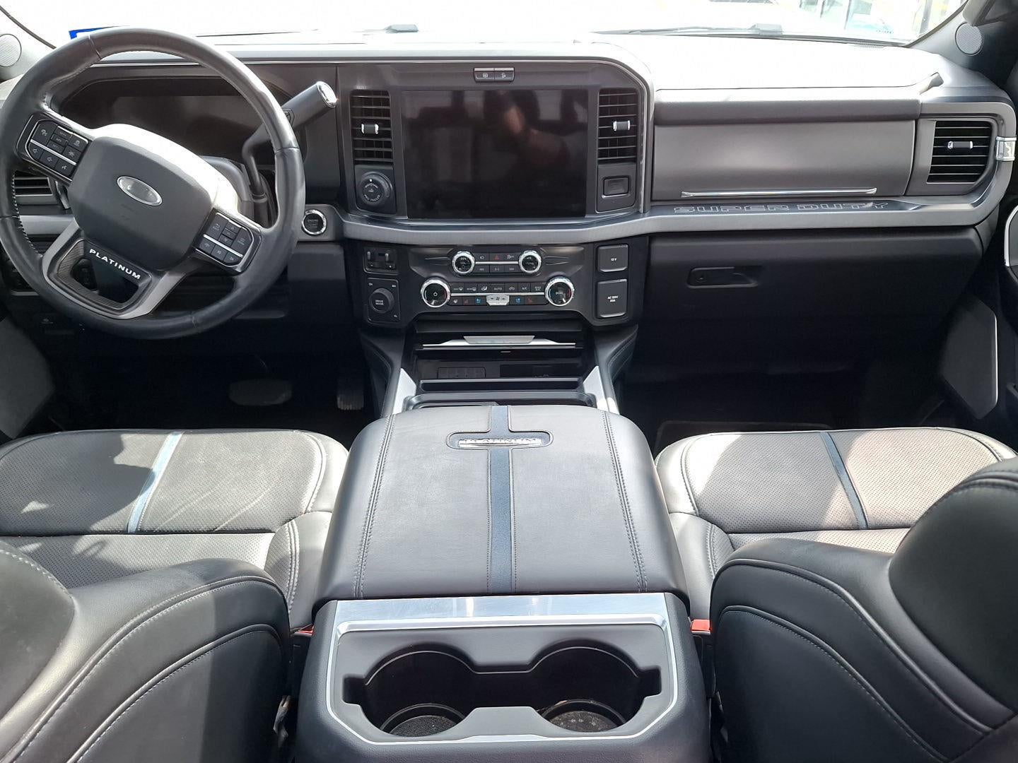 2025 Ford Super Duty F-450 Platinum