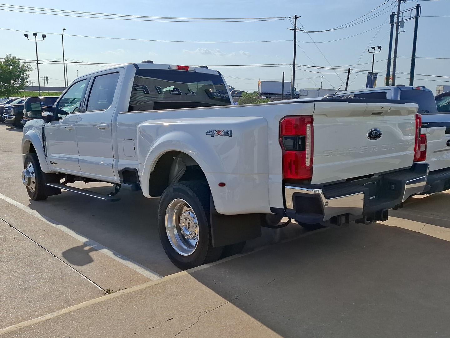 2026 Ford Super Duty F-450 Lariat