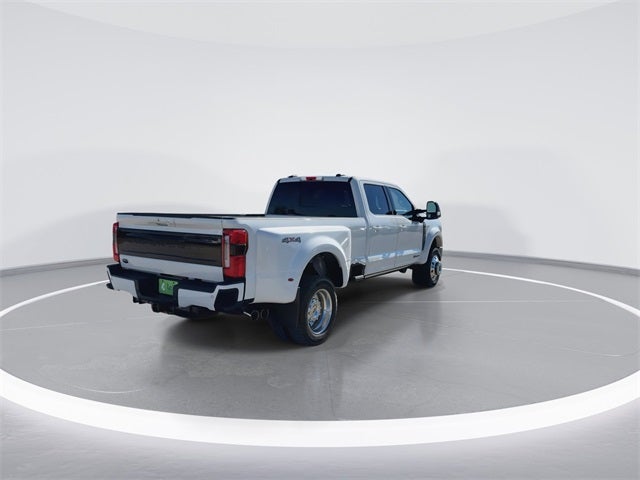 2025 Ford Super Duty F-450 Platinum DRW