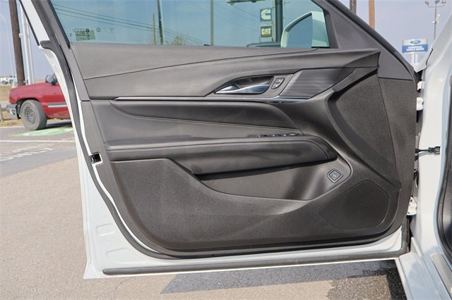 2023 Cadillac CT4 Luxury