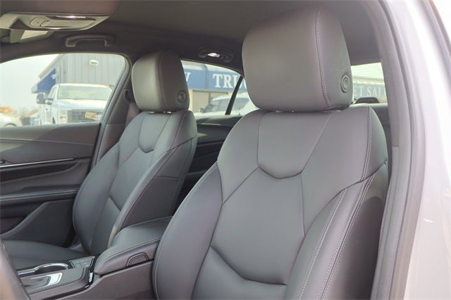 2023 Cadillac CT4 Luxury