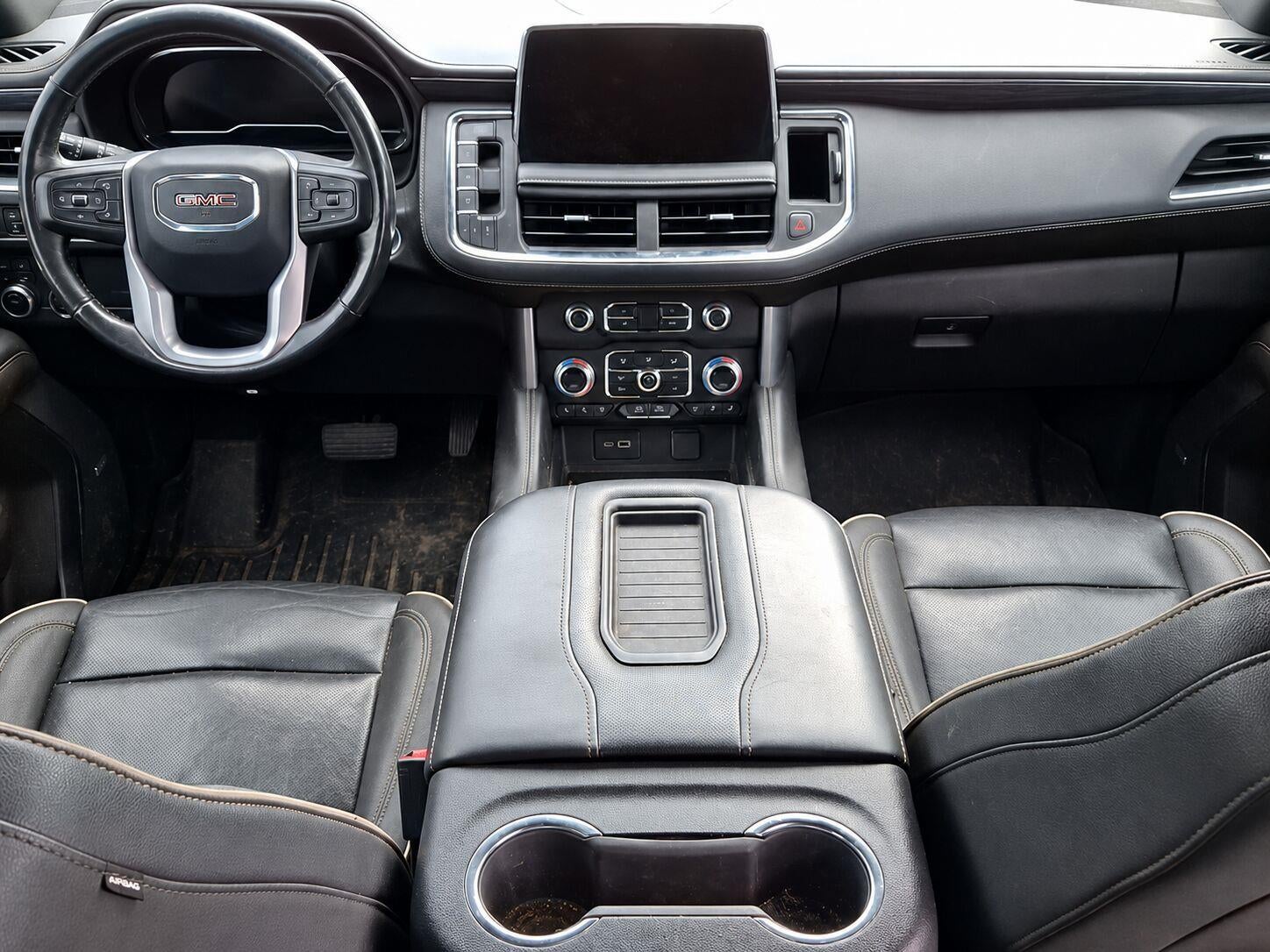 2022 GMC Yukon XL SLT