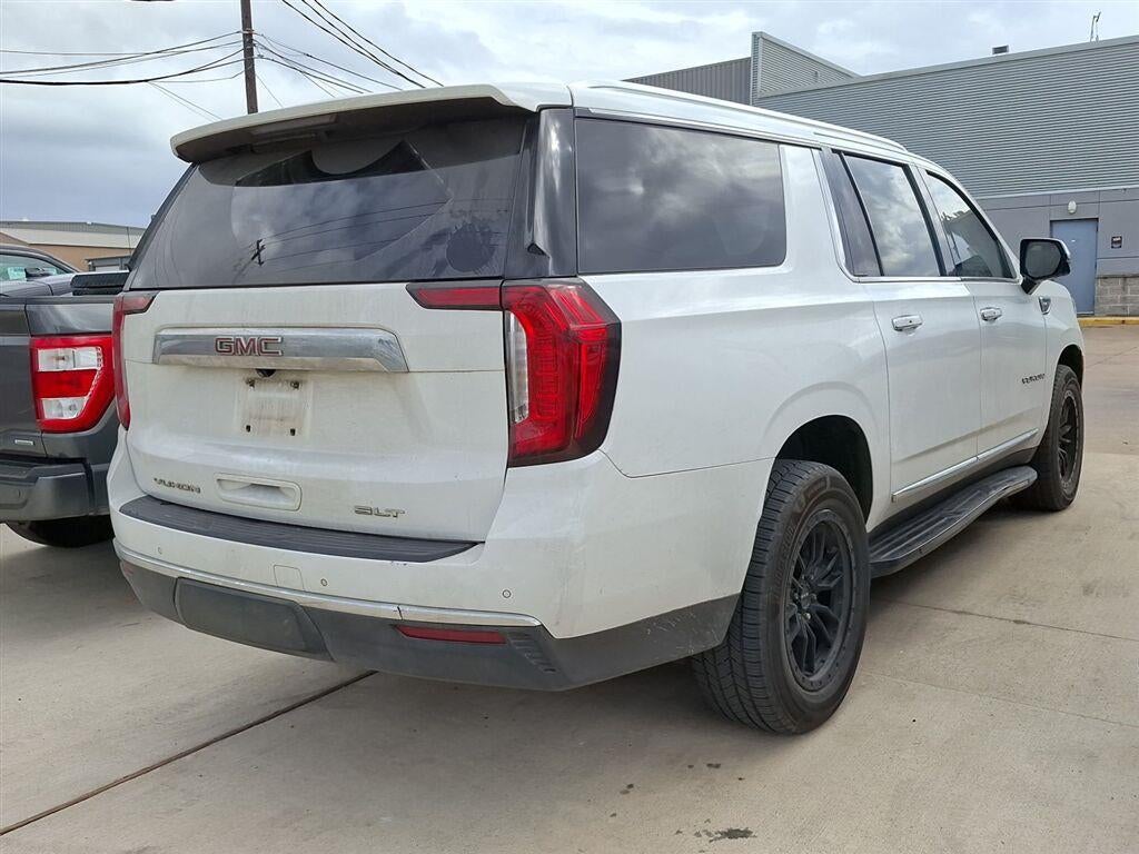 2022 GMC Yukon XL SLT