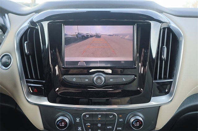 2022 Chevrolet Traverse LS