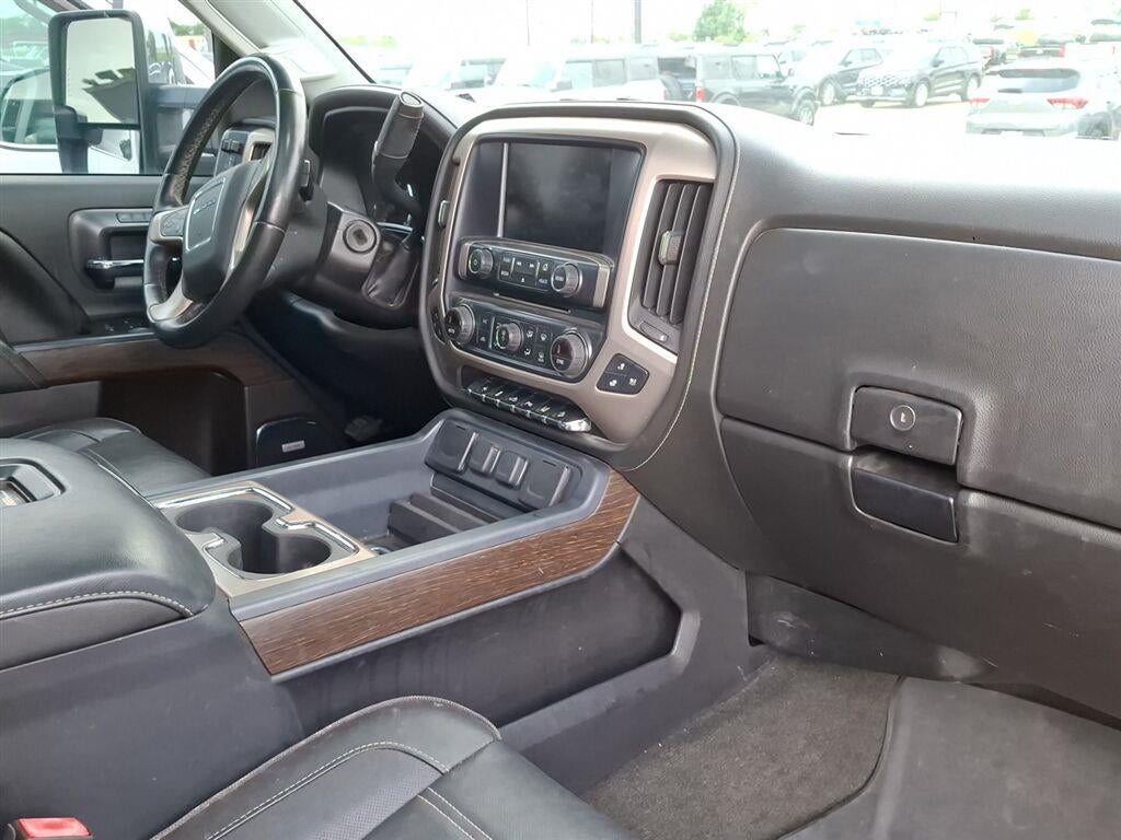 2017 GMC Sierra 2500HD Denali