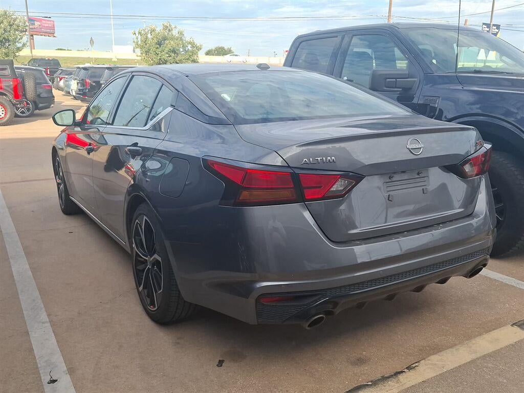 2025 Nissan Altima SR