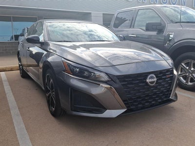 2025 Nissan Altima SR