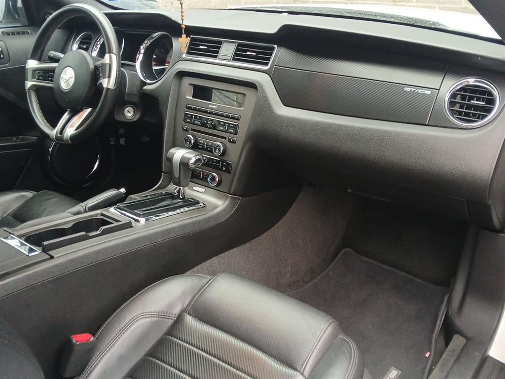 2011 Ford Mustang GT Premium