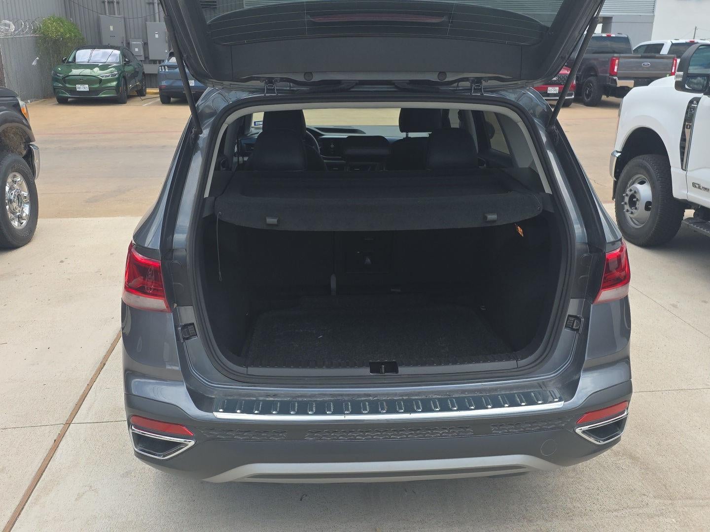 2022 Volkswagen Taos SE