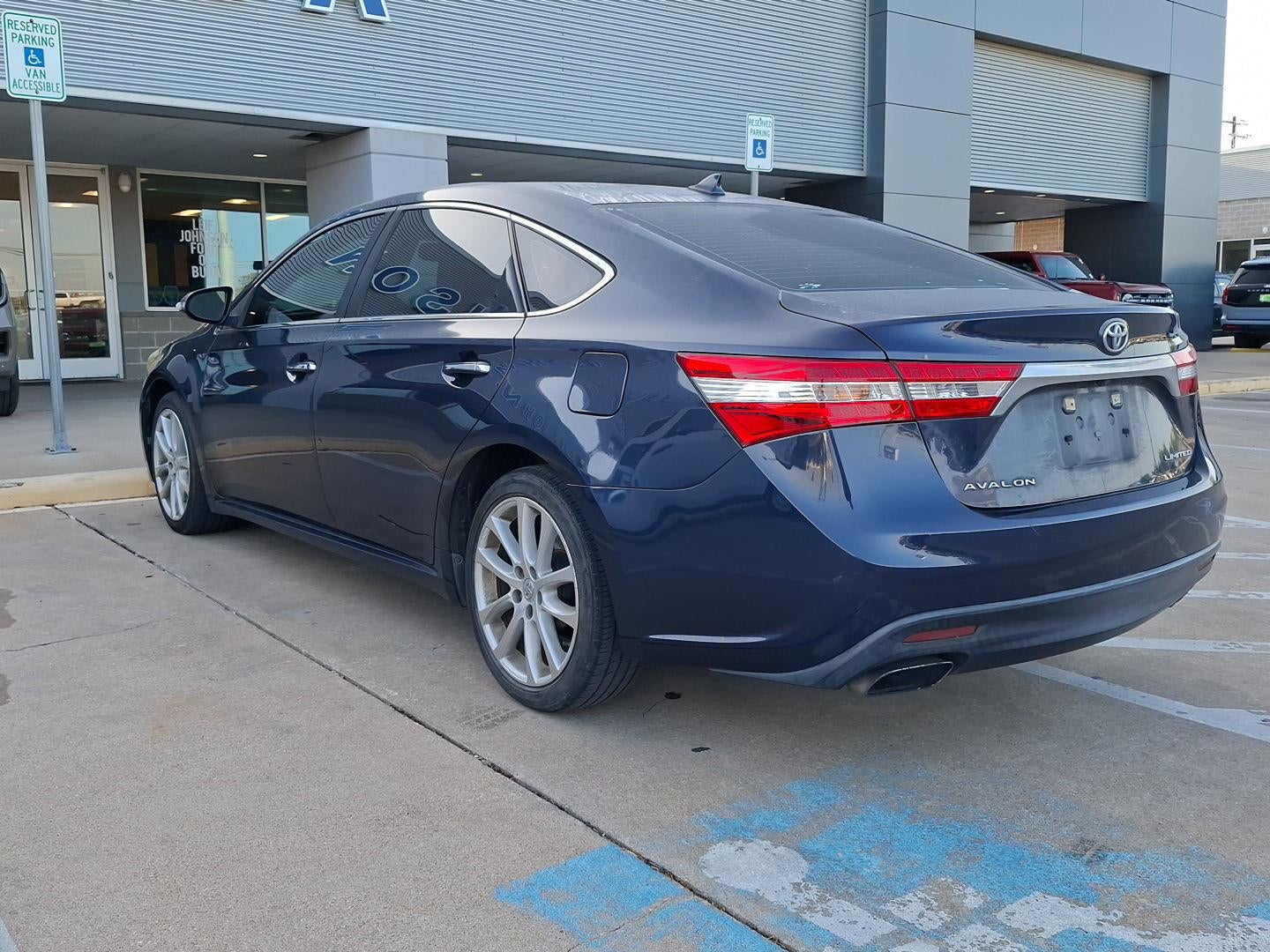 2015 Toyota Avalon Limited