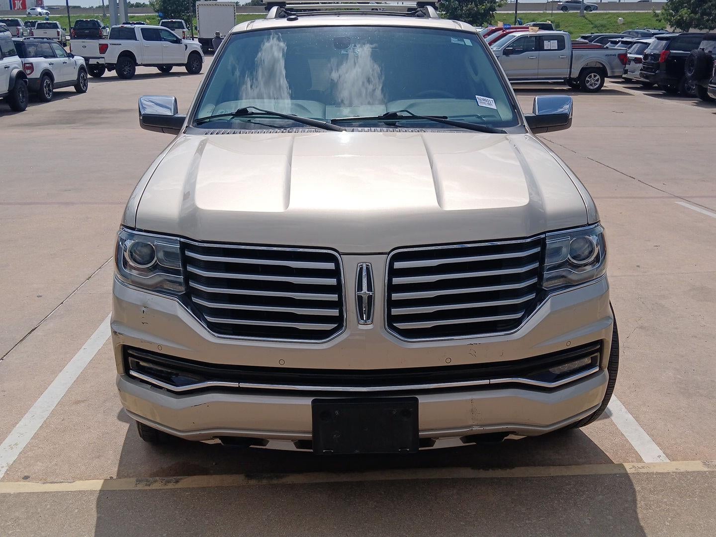 2017 Lincoln Navigator Select