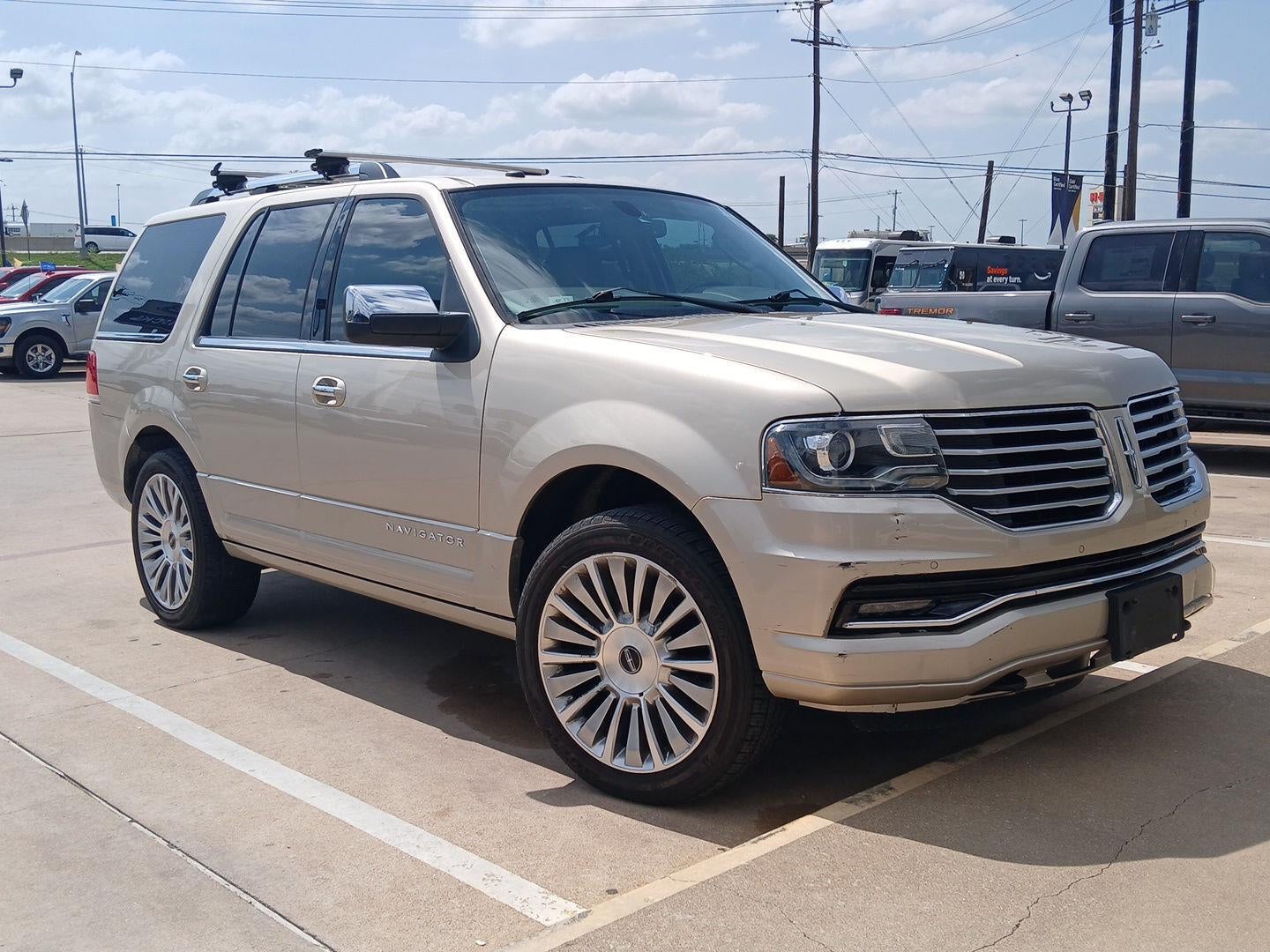 2017 Lincoln Navigator Select