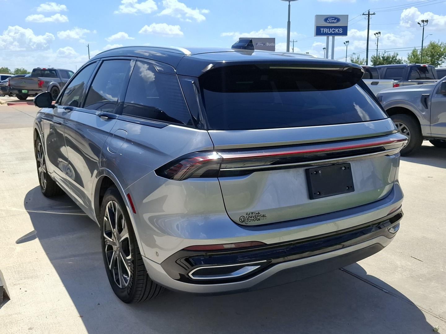 2024 Lincoln Nautilus Reserve
