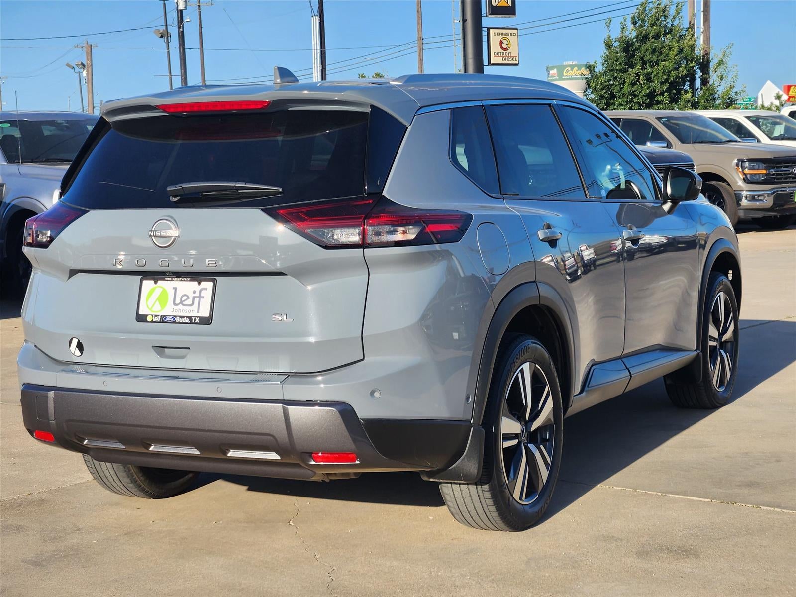 2024 Nissan Rogue SL