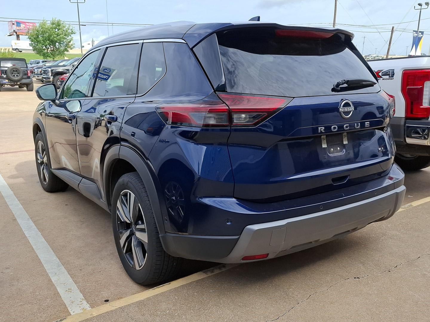 2026 Nissan Rogue SL