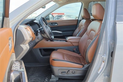 2022 Nissan Pathfinder Platinum