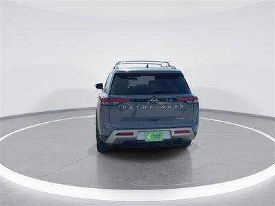 2022 Nissan Pathfinder Platinum