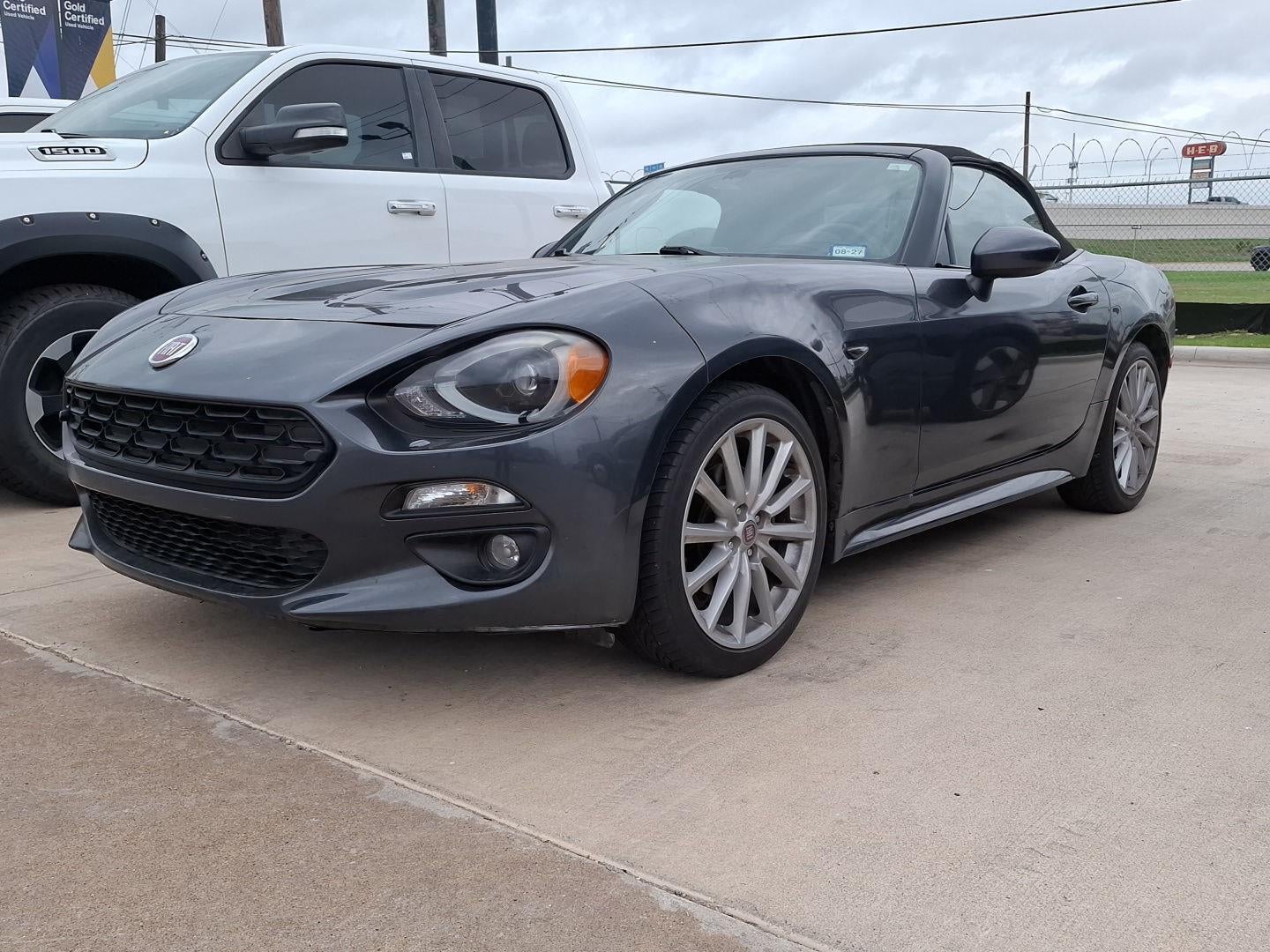 2017 FIAT 124 Spider Lusso
