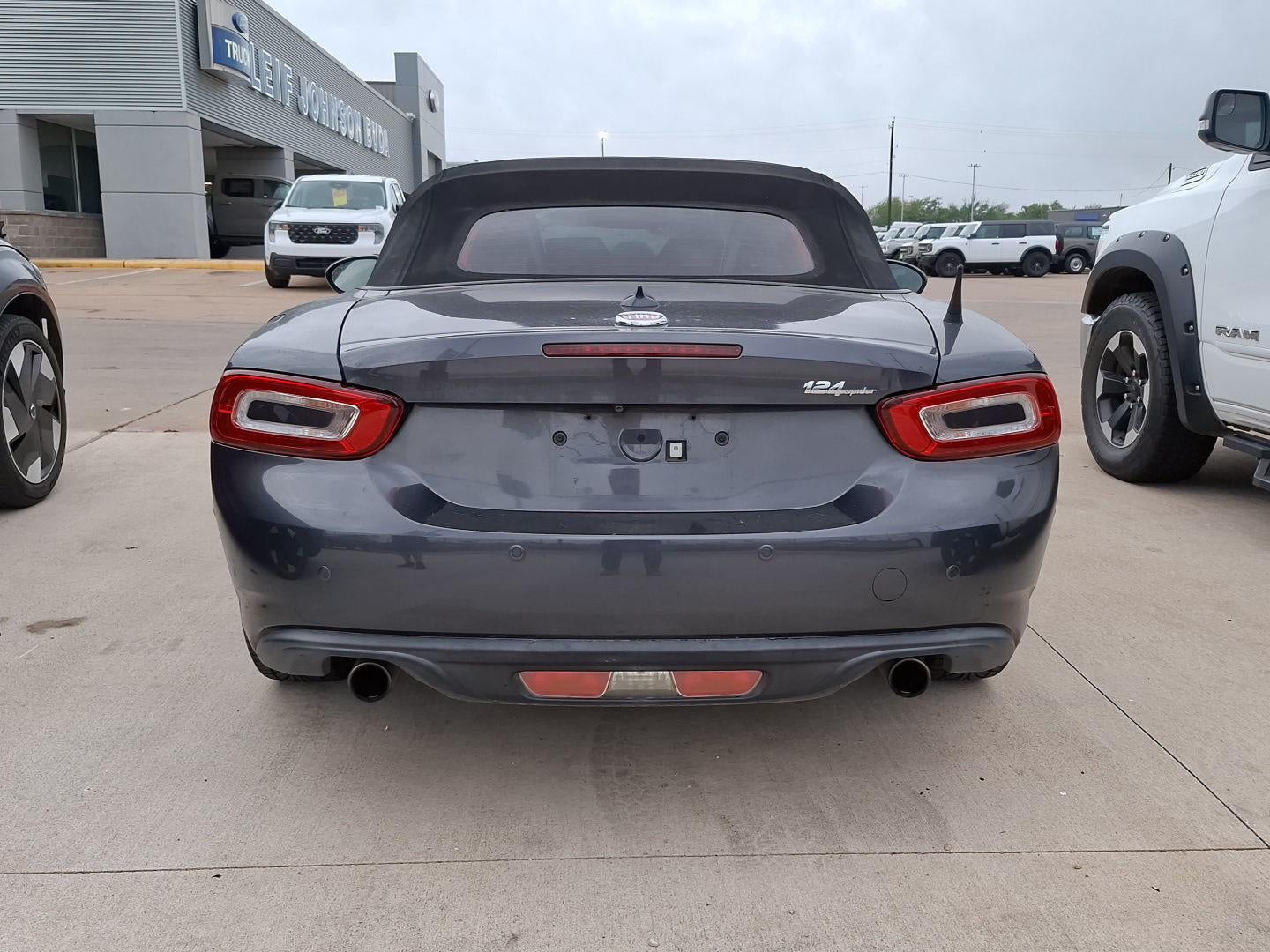2017 FIAT 124 Spider Lusso