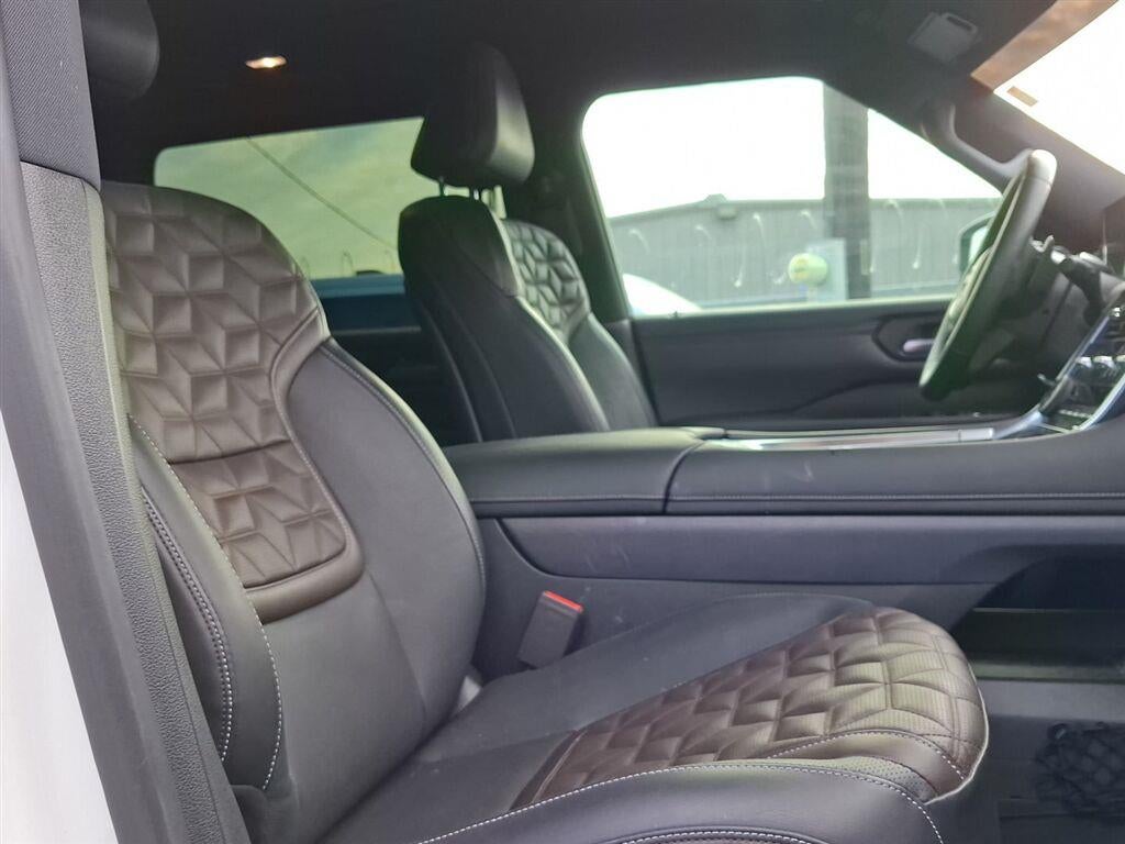 2025 Nissan Armada Platinum