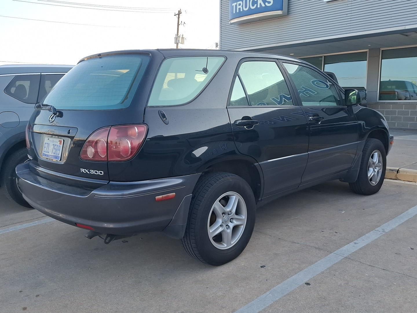 1999 Lexus RX 300 Luxury SUV Base