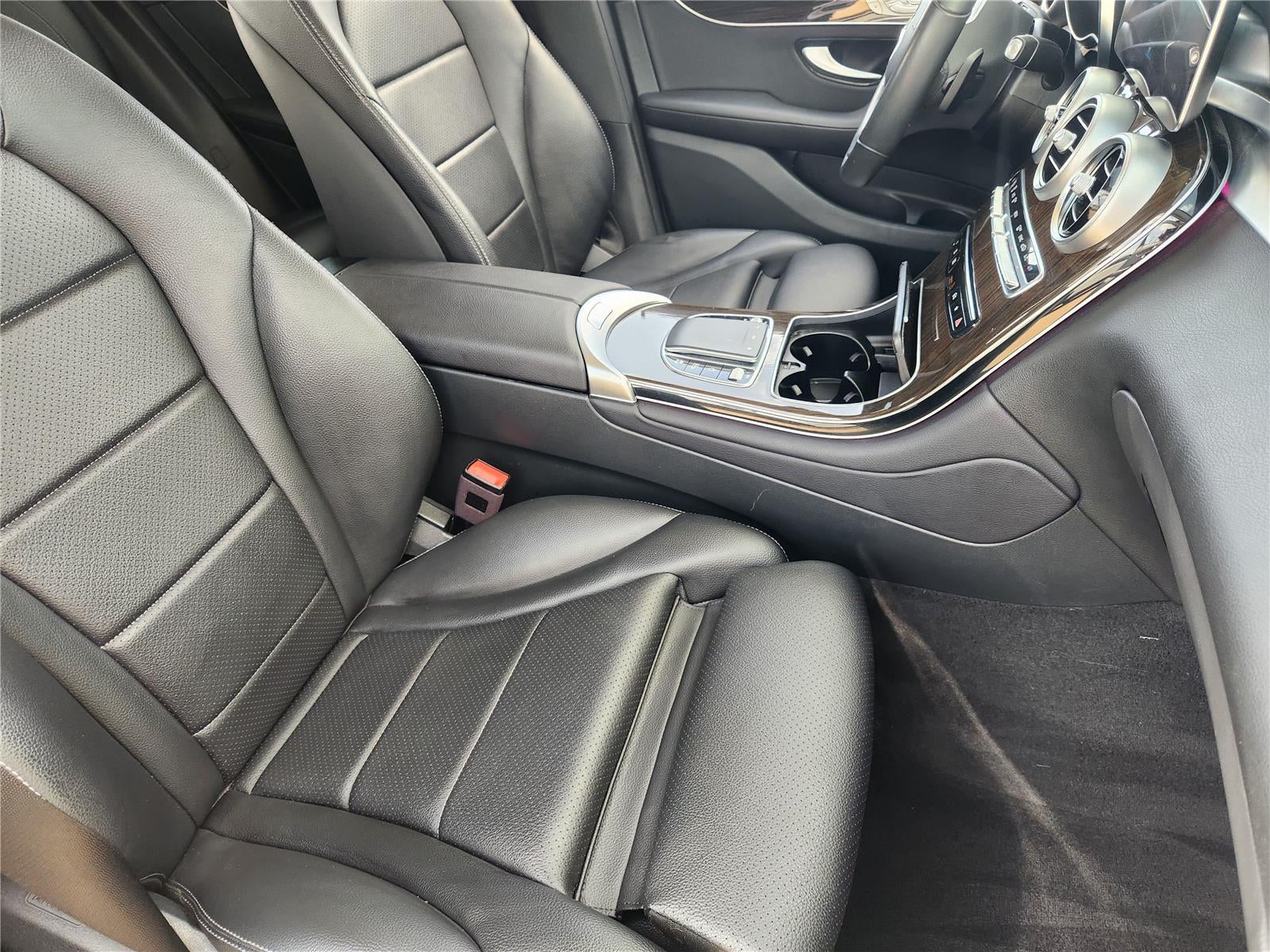2021 Mercedes-Benz GLC GLC 300